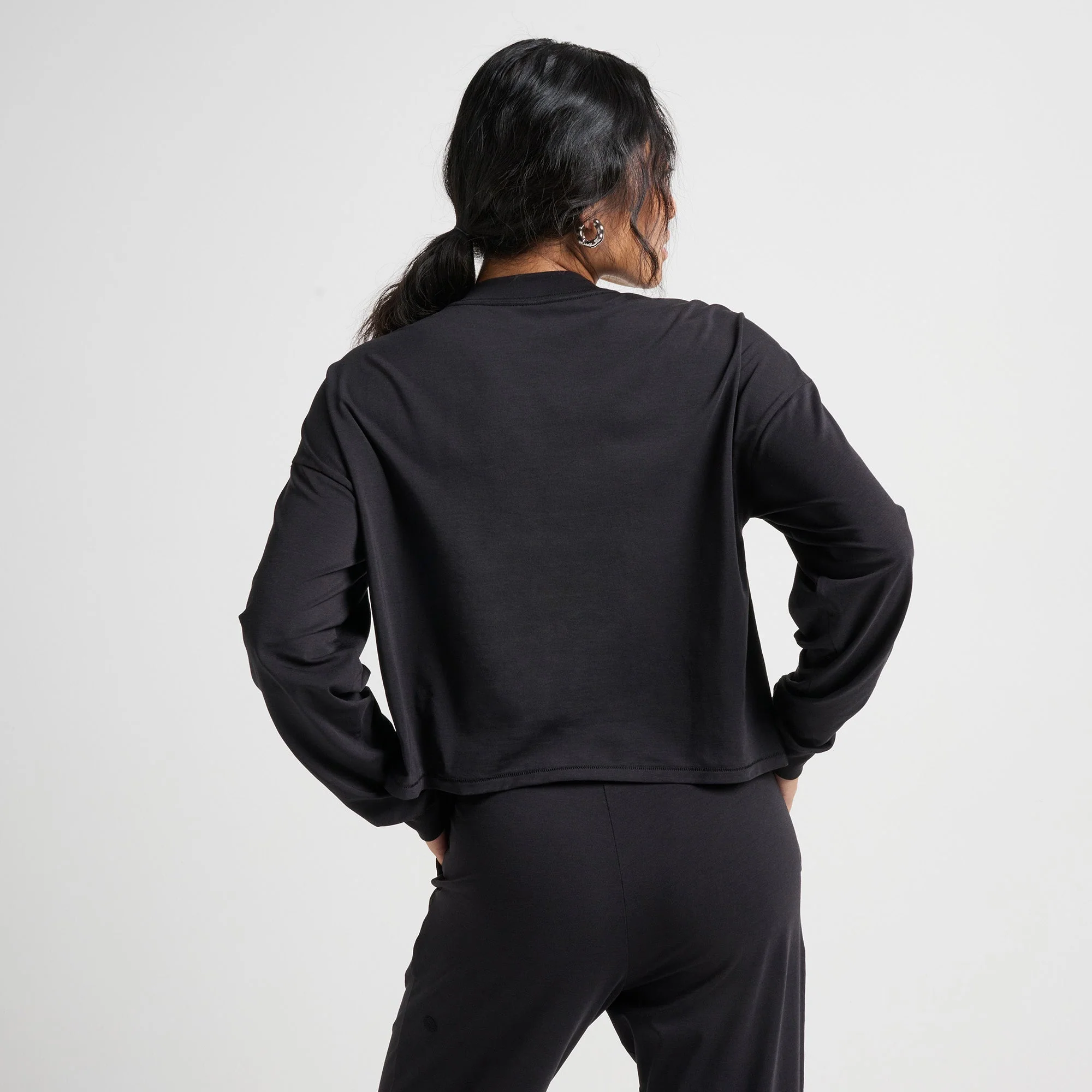 WOMEN'S LAY LOW BOXY LONG SLEEVE T-SHIRT - Image 3